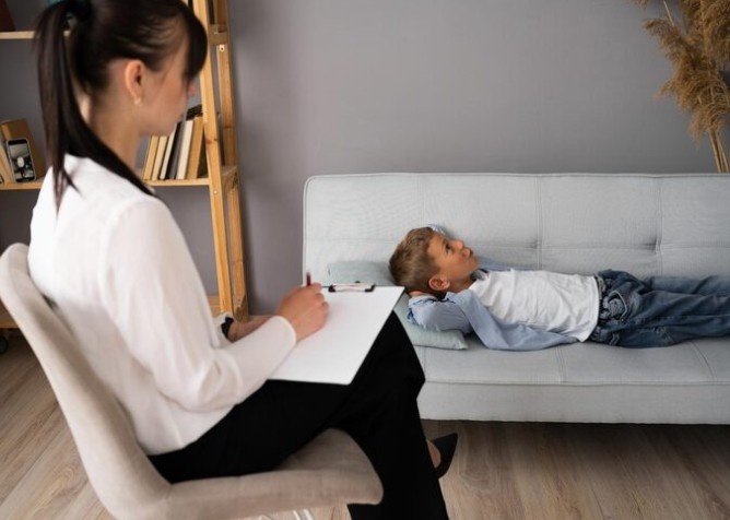 Best Child Psychiatrist Treatment in Ghaziabad